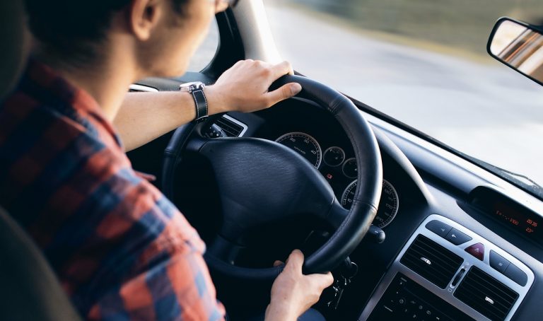 How Many Driving Lessons Do You Need for Your G2?